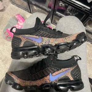 Women’s air vapor max multi color